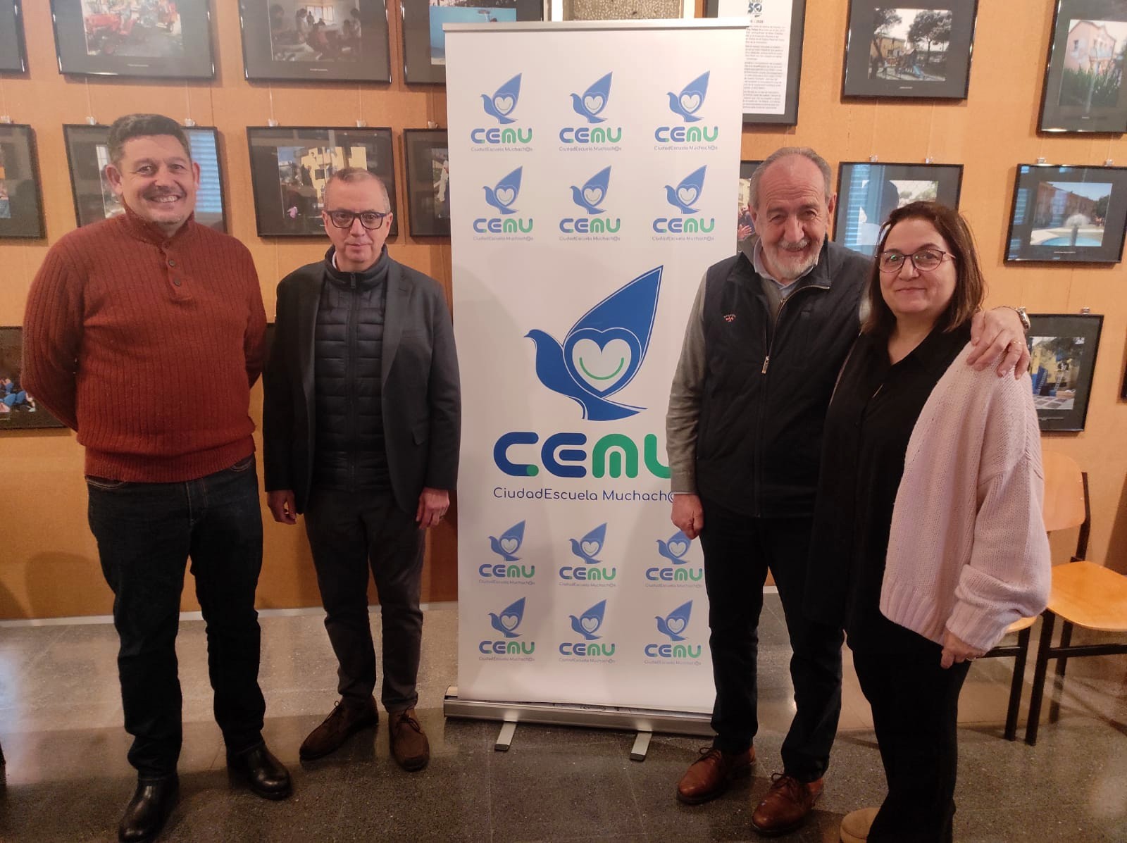 El Presidente De La RFFM Paco D ez Visita La CEMU CiudadEscuela El Presidente De La RFFM Paco D ez Visita La CEMU CiudadEscuela